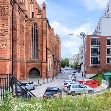 In - River House * Szczecin