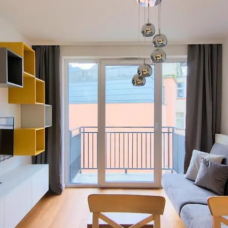Aparthotel In - River House *