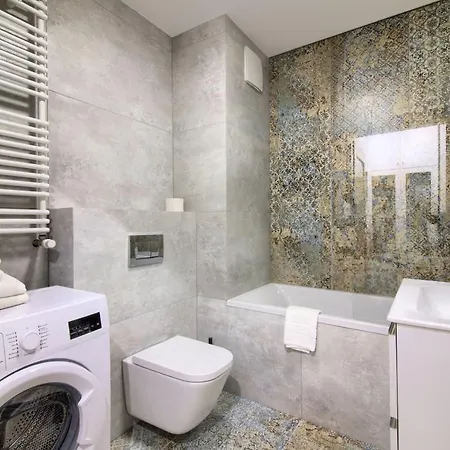 In - River House シュチェチン