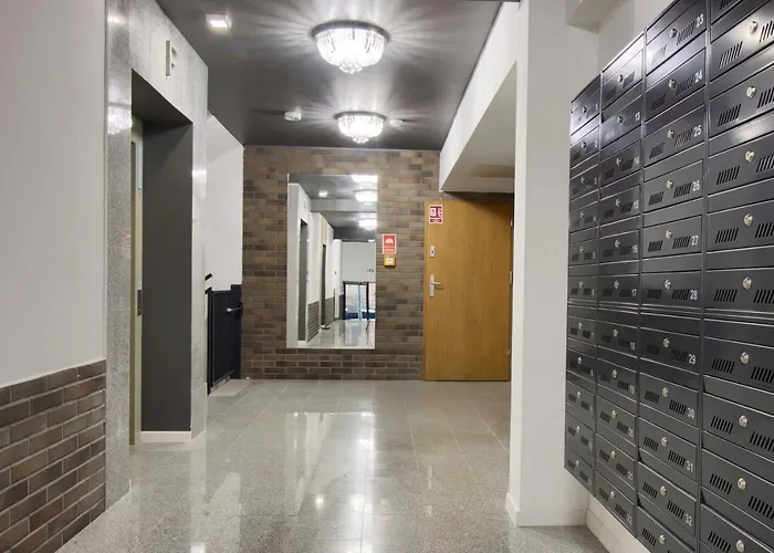 In - River House Apartahotel *